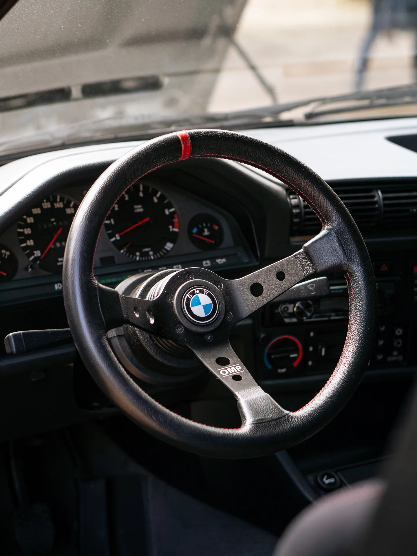 BMW E30 Mahou · 13
