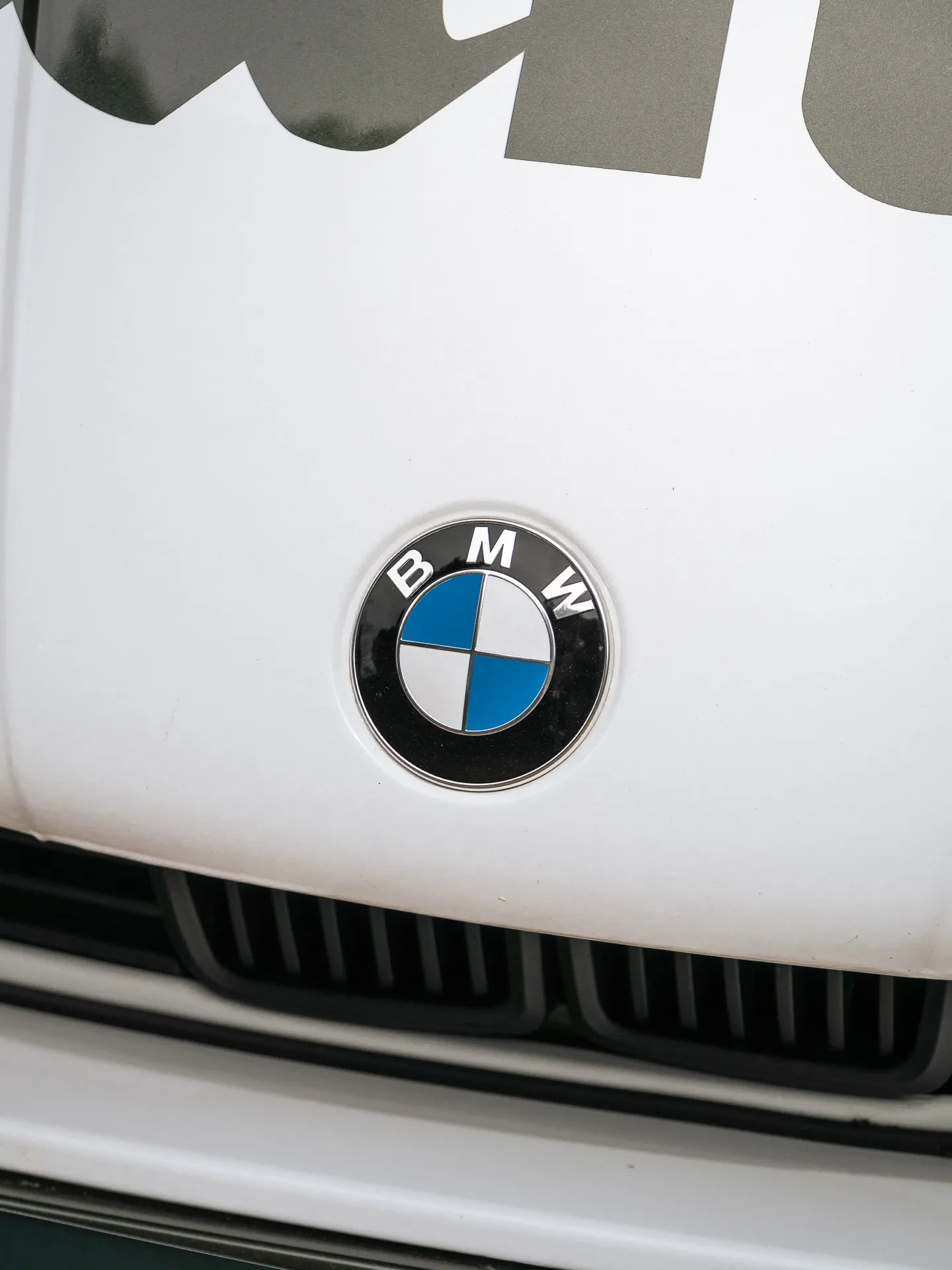 BMW E30 Mahou · 16