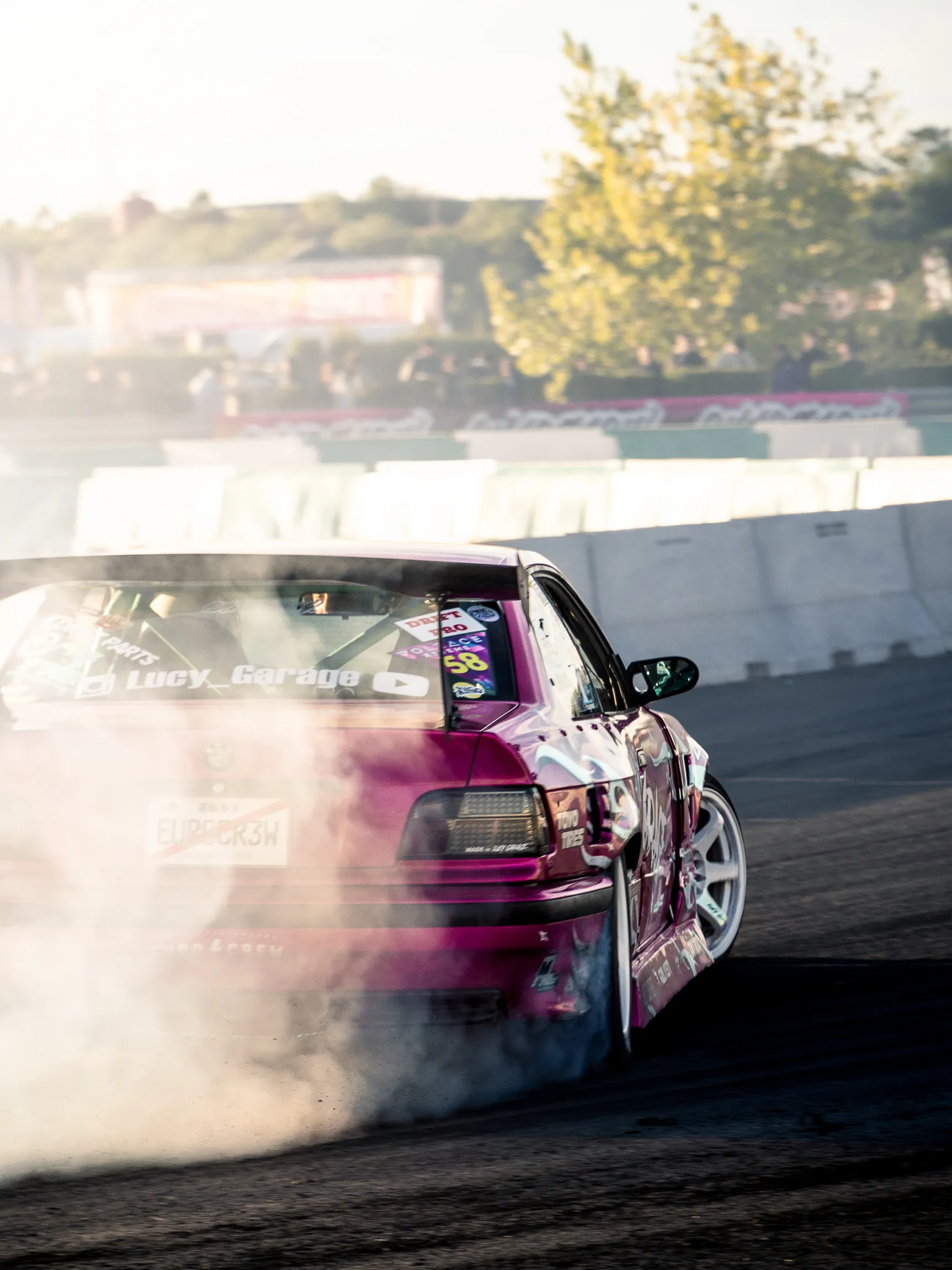Lucy Garage BMW E36 · 22