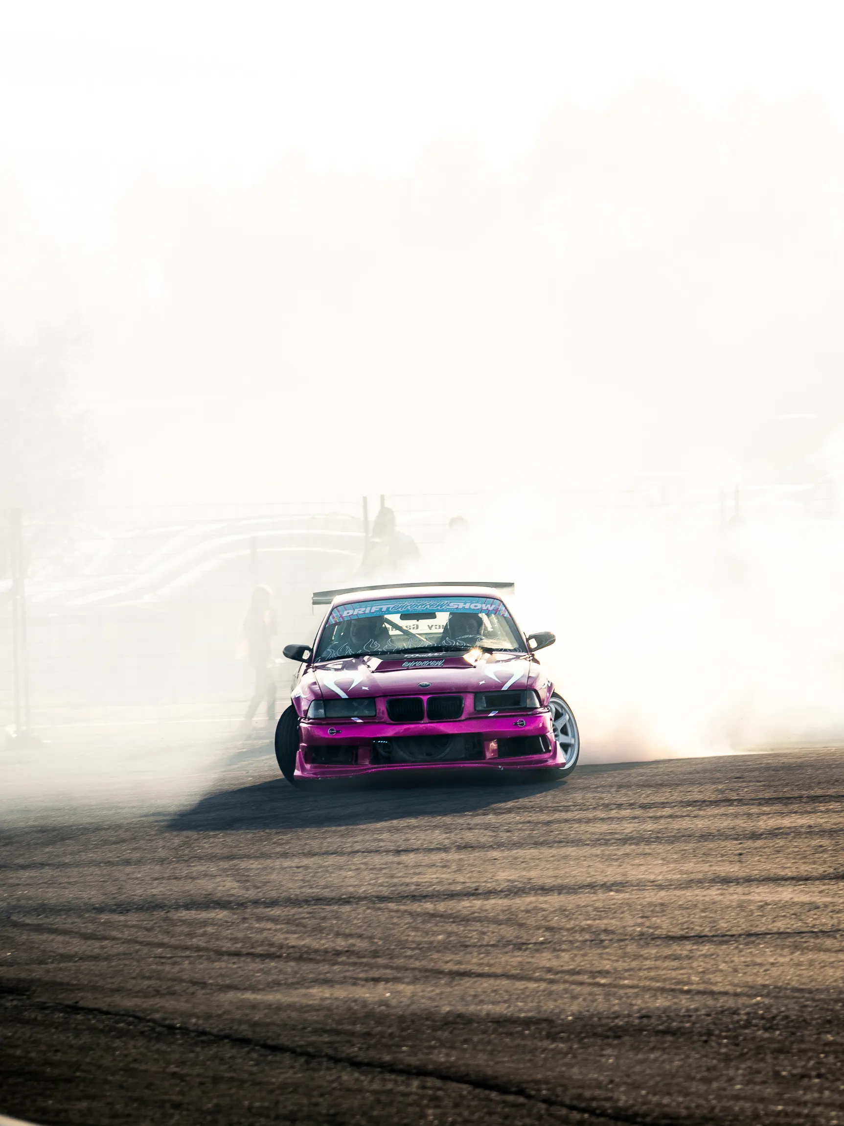 Lucy Garage BMW E36
